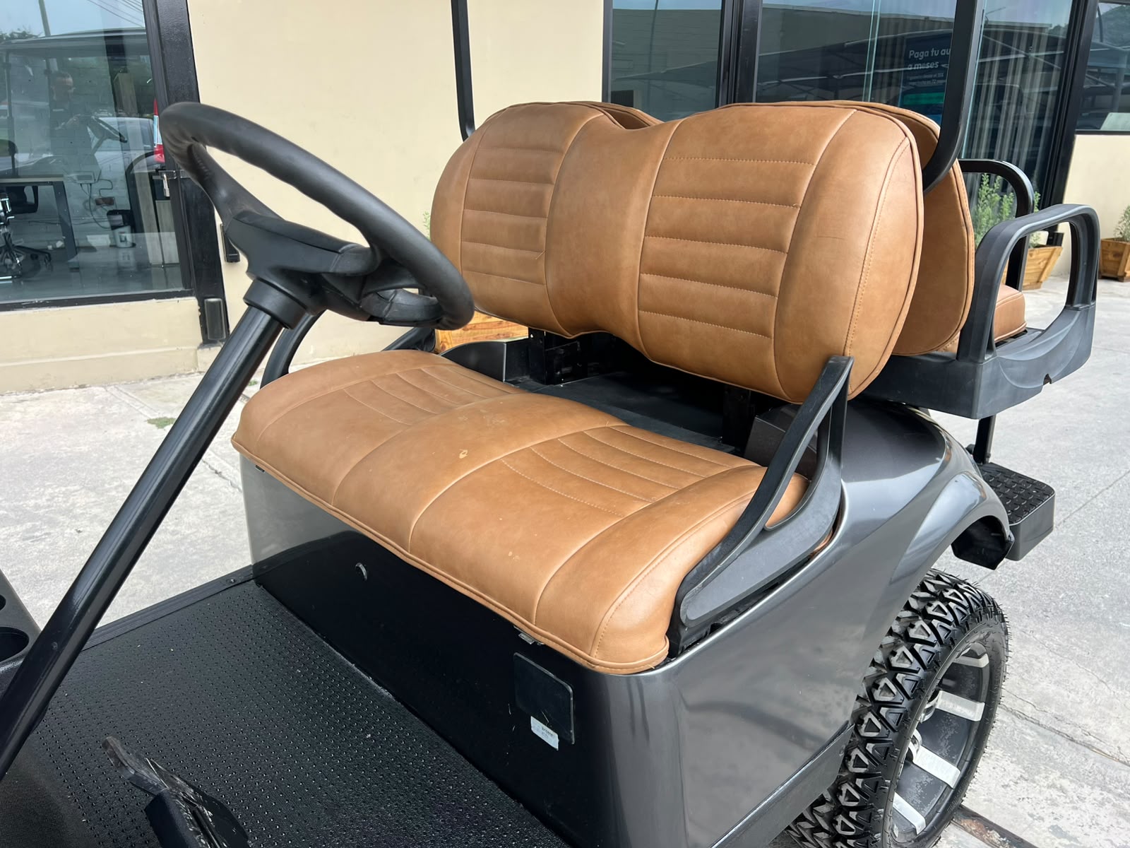 E-Z-GO Shuttle Express S4 72V Electric